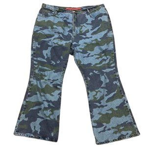 vintage y2k revolt jeans! camo pattern, new with tags